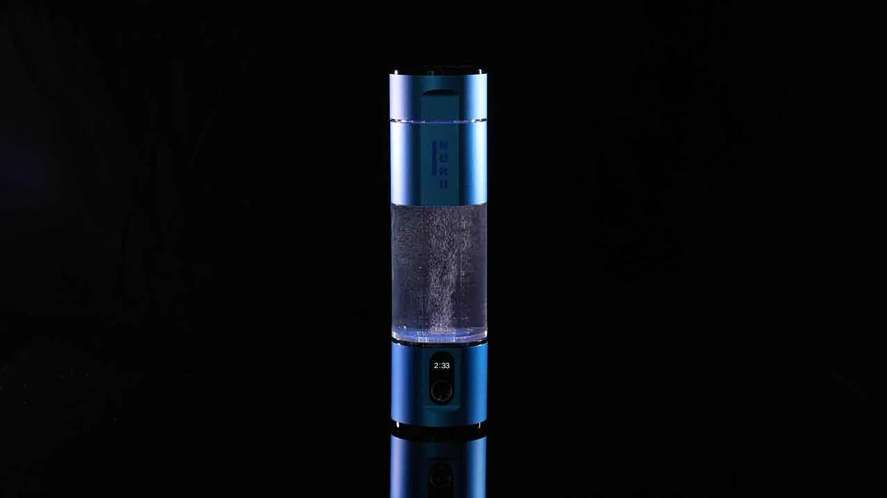 Nord Hydrogen Bottle filled with water